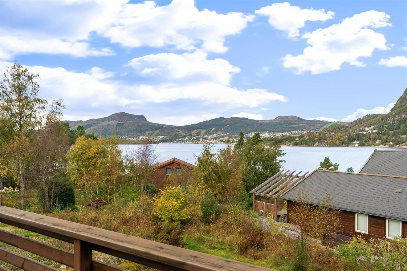 Charming House Located By The Fjord With The Pultpitrock Within Short Distance Villa เยอร์เปอลันด์ ภายนอก รูปภาพ